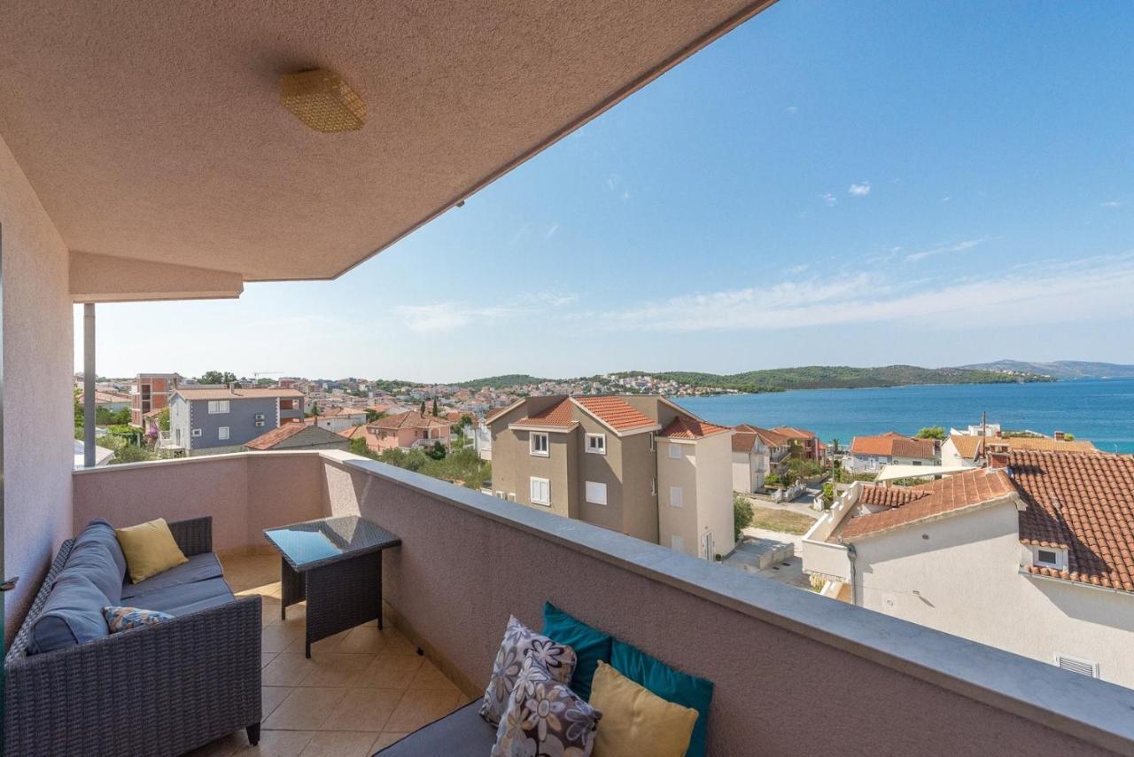 Apartments Ivana-Mira オクルグ・ゴルニ エクステリア 写真